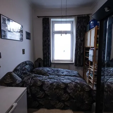 Whole 62m² Fully Equipped Flat At Central Station